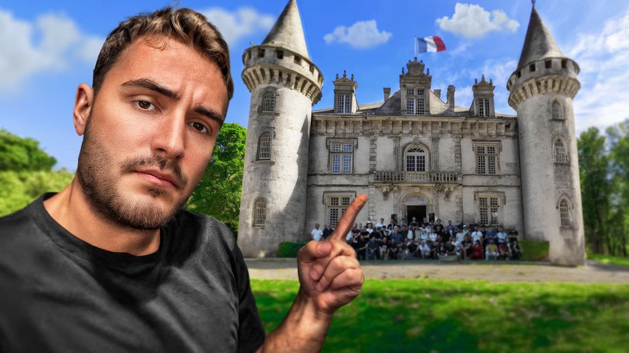 Rencontre de la communauté VK Studio devant le château